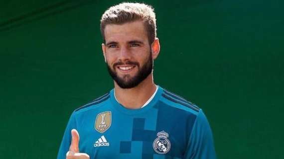 El Real Madrid jugará esta noche de azul turquesa