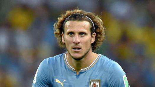 Forlán, en COPE: "Cristiano se merece el Balón de Oro"