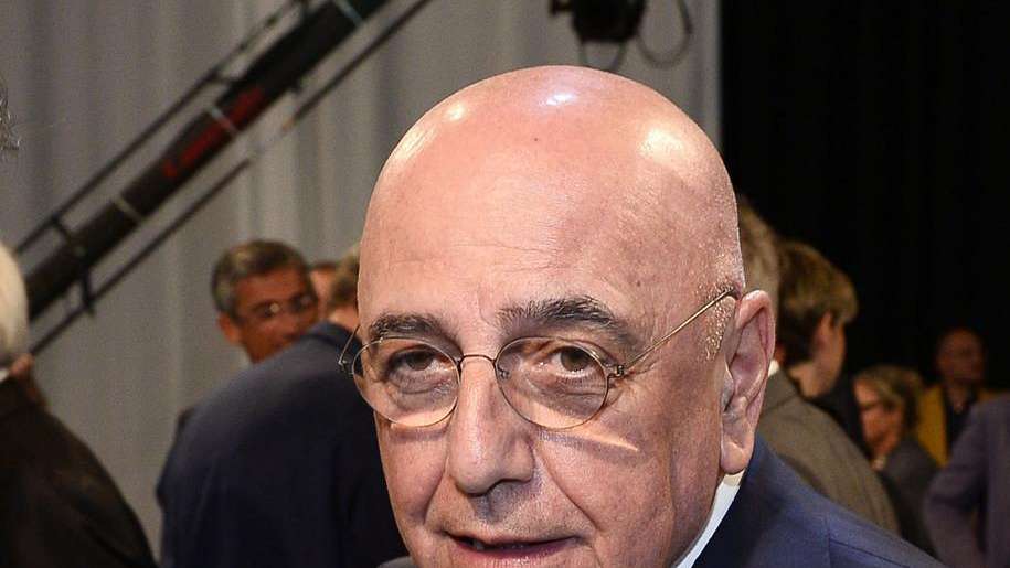 Galliani: "Vecchi está convencido de que Diego López es un gran portero"