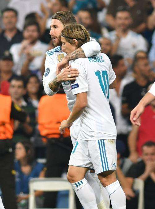 ¡ATENCIÓN! Ramos desvela los amuletos que guarda en su taquilla