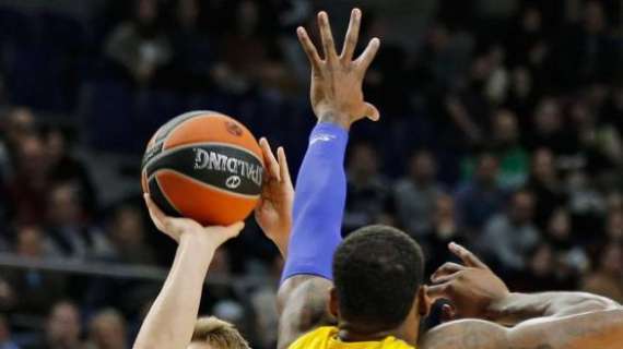 Real Madrid - Maccabi 80-75: el Madrid remonta el vuelo gracias a una nueva exhibición de Doncic