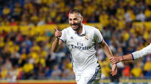 Mundo Deportivo pone en duda la lesión de Benzema