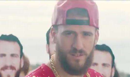 VÍDEO - Doncic y el Chacho cantan Hip Hop en la promo de la Euroliga junto al "rey", un campeón NBA,...