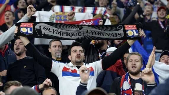 La UEFA abre un expediente a Lyon y Besiktas por la infame pelea de sus ultras