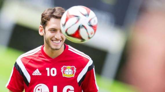 Express: Calhanoglu, en la agenda del Madrid