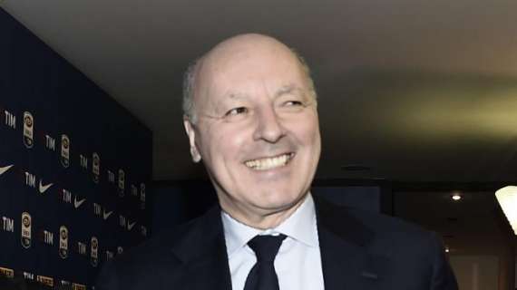 Marotta no desmiente el interés por Cristiano y responde con una gran sonrisa: "No hablo"