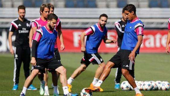 El Real Madrid ya prepara el derbi de Champions