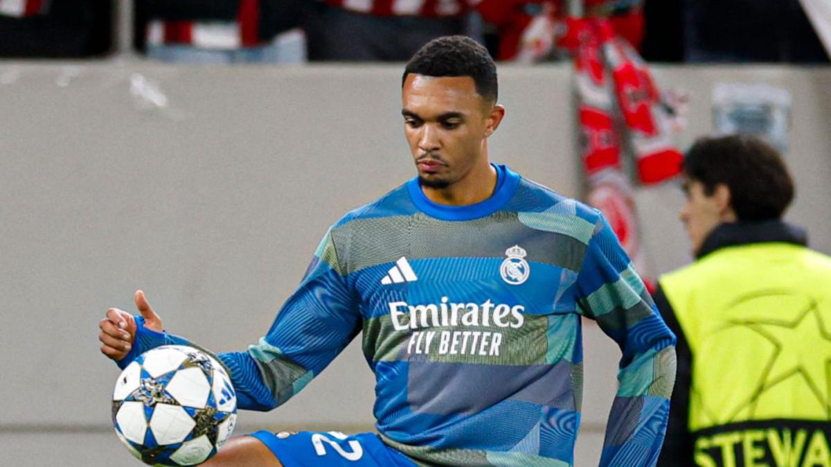 Alexander-Arnold comienza a darle razones a Xabi Alonso