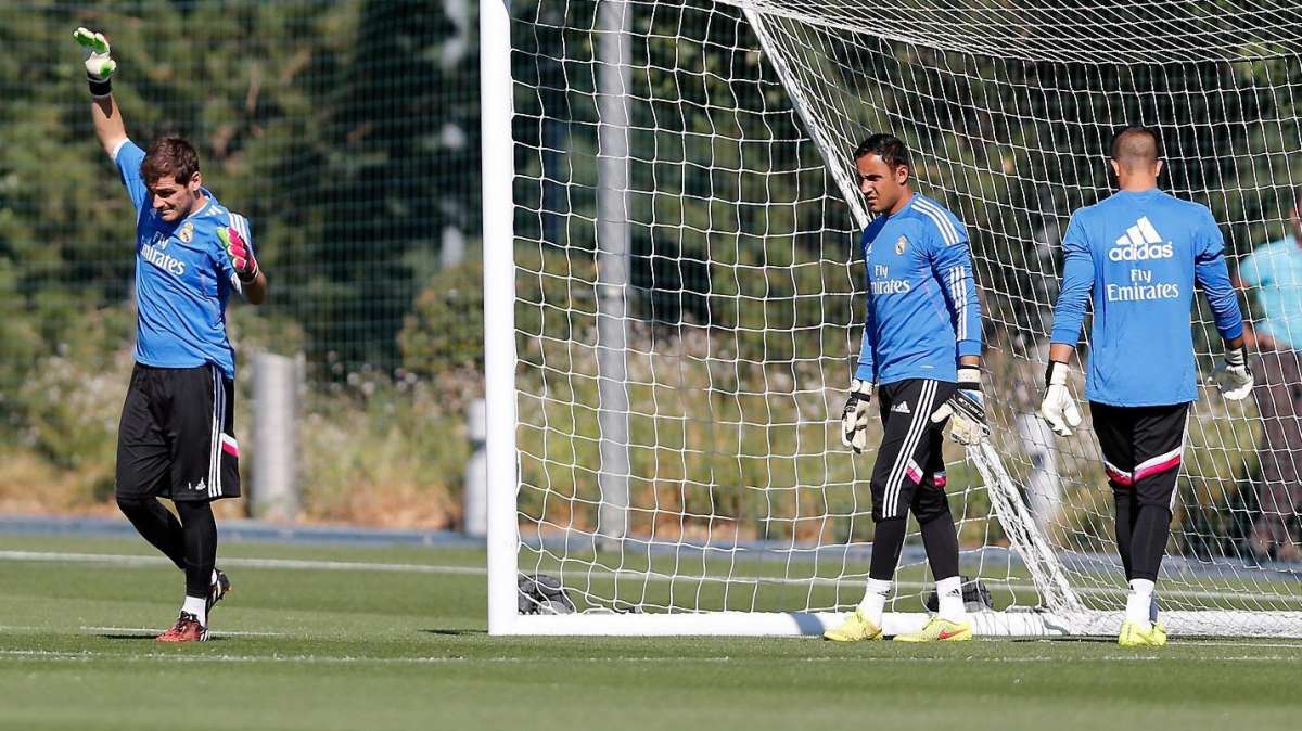 Jugones: El Madrid entrena el juego a balón parado