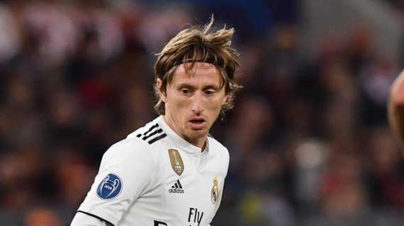 TOP News 12 - La renovación de Modric, el posible regreso de James y el plan para Hazard