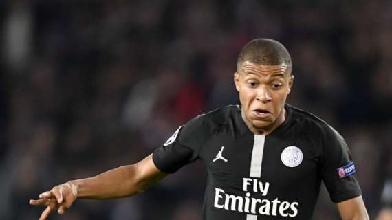 Álvaro González: "En Francia se relaciona siempre a Mbappé con el Madrid"