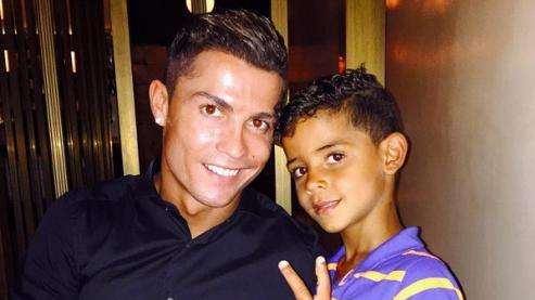 Cristiano presume de hijo