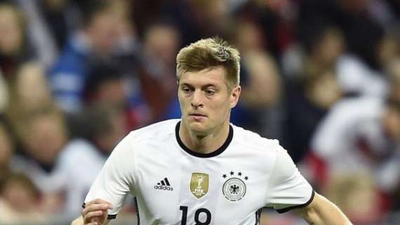 DESCANSO - Kroos no puede con Corea y México ve la tarjeta más rápida de la historia de los Mundiales