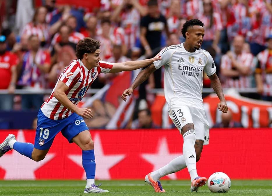 Alarma en el Real Madrid: Militao sale lesionado del Metropolitano