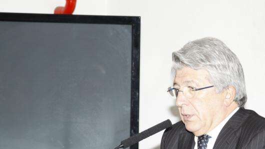 Enrique Cerezo: "Vamos hacer todo lo posible por llegar con opciones al final de la Liga"