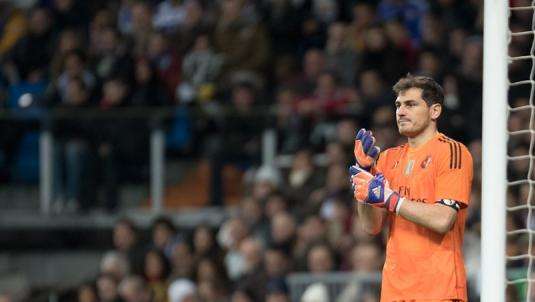 Casillas: "Si Piqué se pone la camiseta de la Selección es porque quiere estar aquí"