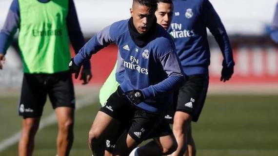 Marca - Mariano hace horas extra a la espera de su debut