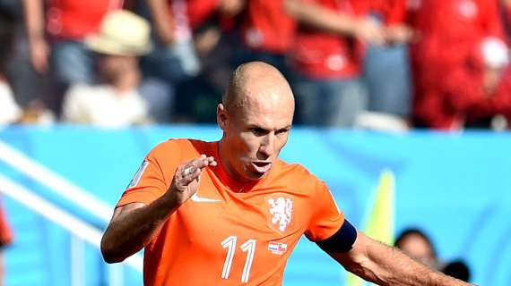 Robben: "Un pequeño error puede significar hacer las maletas"