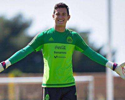 Raúl Gudiño, el portero mexicano del APOEL que tiene ante sí la oportunidad de hacer historia