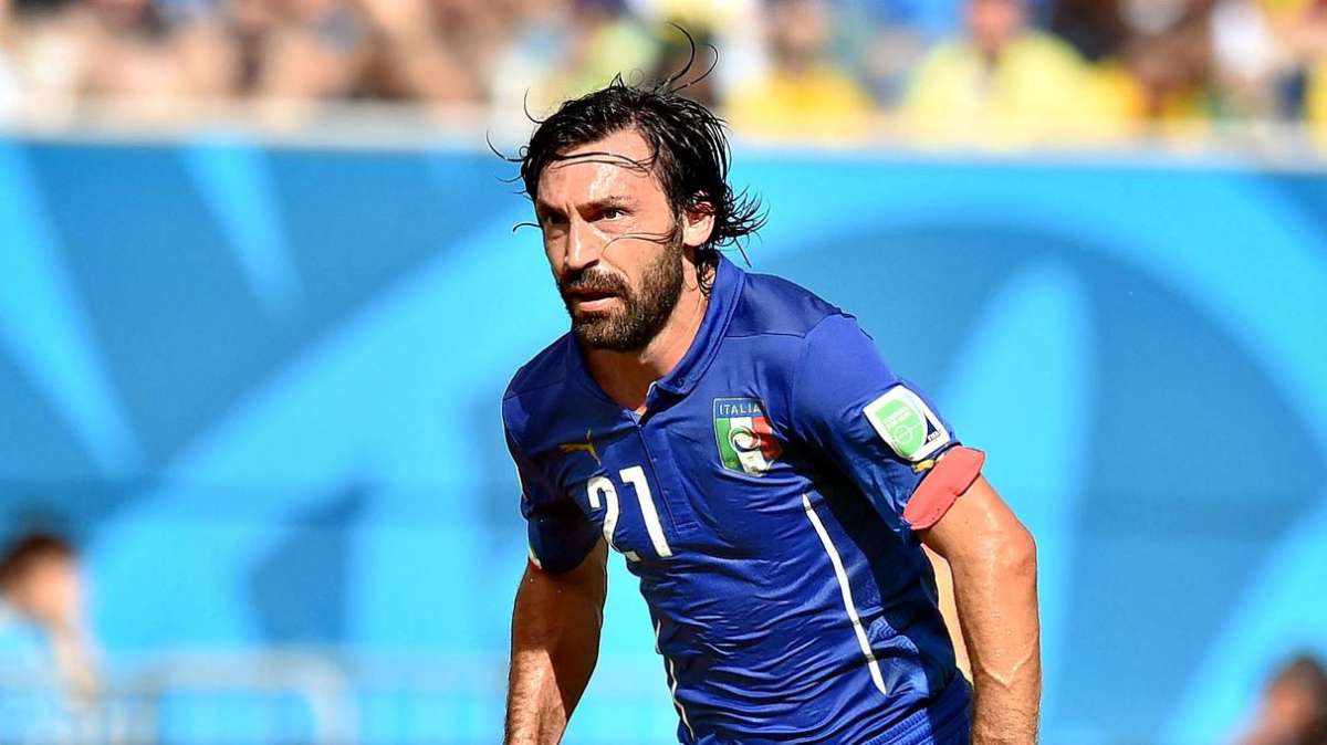 Conte deja fuera a Pirlo y Balotelli
