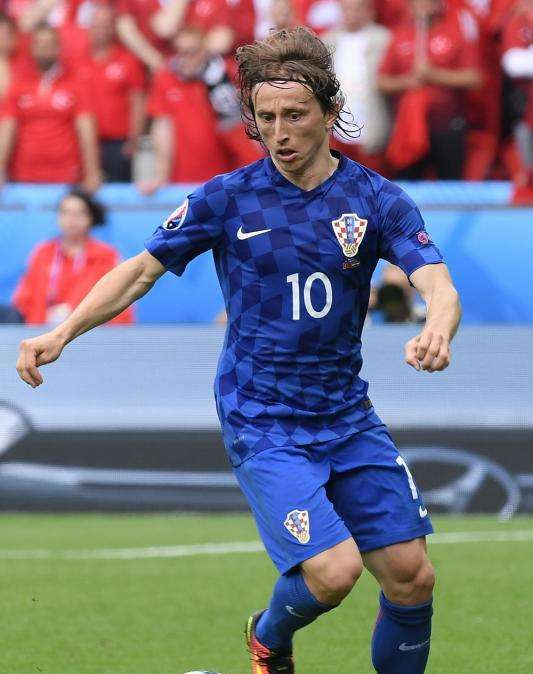 Modric y Cristiano se enfrentarán en octavos