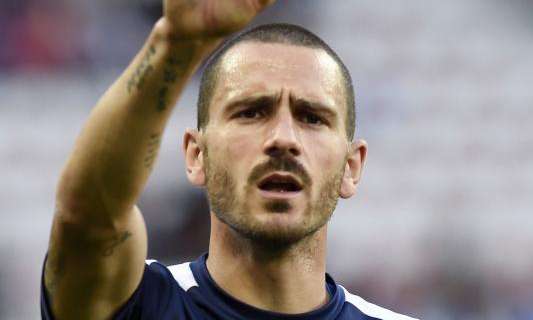 Bonucci en la sede de la Juventus cerrando su traspaso por el Milán: las cifras