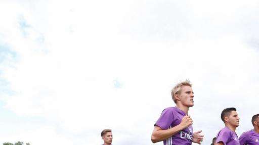Los jugadores que quieren convencer a Zidane: Odegaard