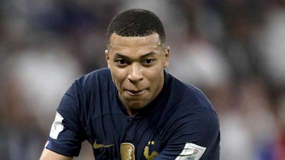 Kylian Mbapp&eacute; con Francia