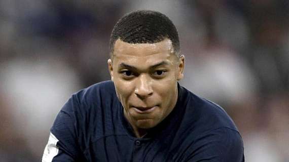 Kylian Mbapp&eacute; con Francia