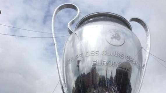 VÍDEO - Se cumplen 61 años de la primera Copa de Europa del Madrid: los blancos lo celebran