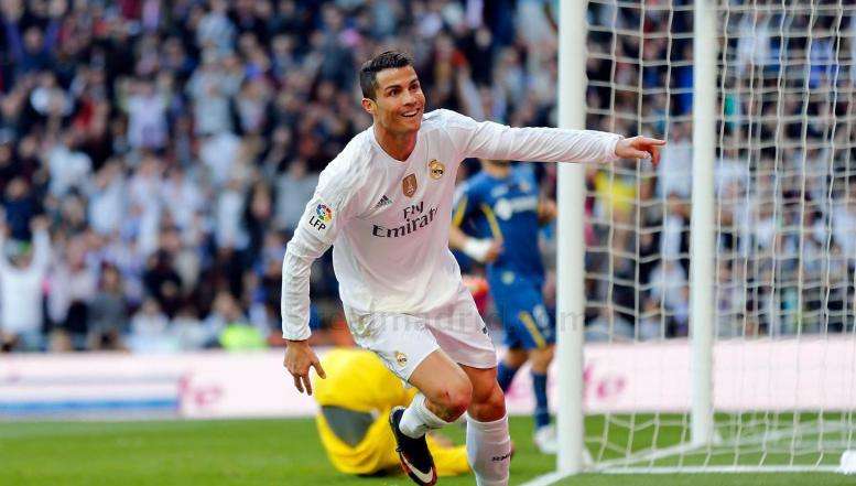 Cristiano busca su tercer hat-trick ante el Deportivo