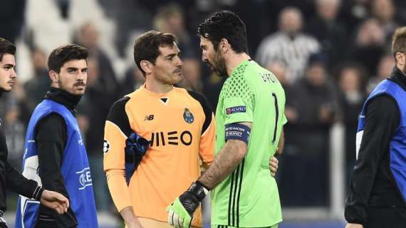 VÍDEO - El respeto entre dos leyendas: Buffon y Casillas se rinden en elogios