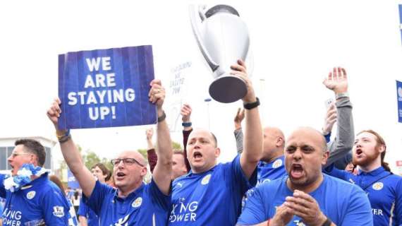 Ultras del Leicester se enfrentan a la Policía en Madrid: "Españoles bastardos, Gibraltar es nuestro"