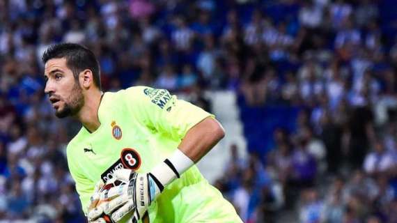 Casilla, al Madrid por seis millones 