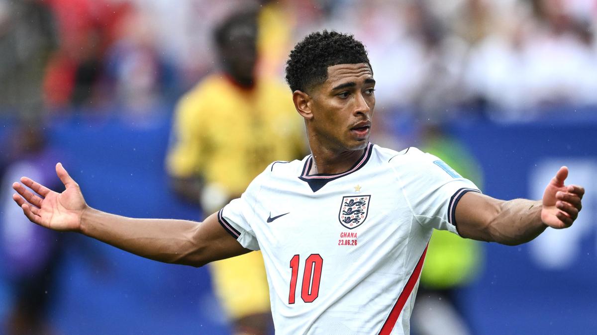 Jude Bellingham marca y asiste para clasificar a la Selección Inglesa