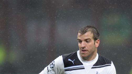 Van der Vaart:"Tenía ganas de jugar en el Bernabéu"