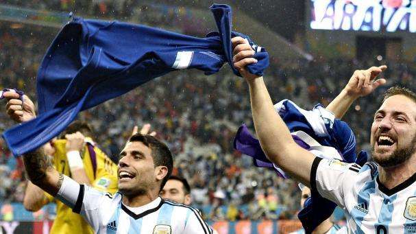 OFICIAL: Augusto sufre una rotura parcial del ligamento de la rodilla izquierda