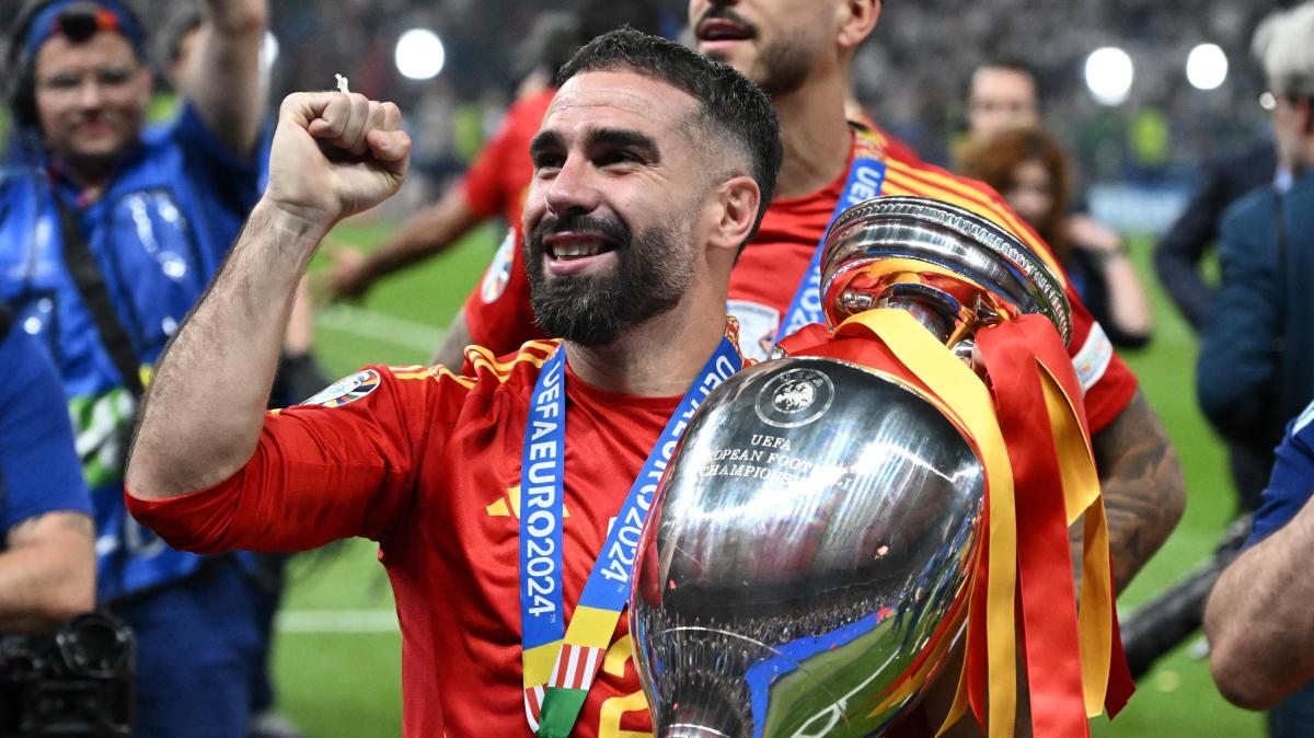 Dani Carvajal, el olvidado del núcleo duro de De la Fuente