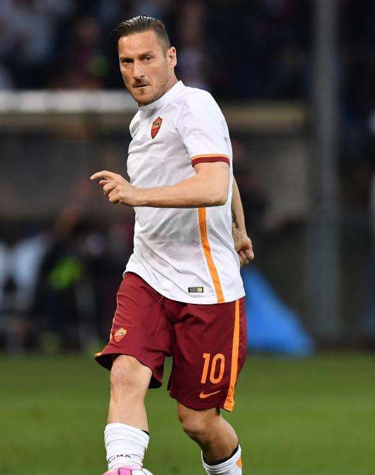 Totti: "Cristiano y Messi vienen de otro planeta"