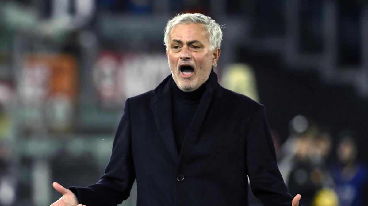 Último día para ejecutar la cláusula por José Mourinho