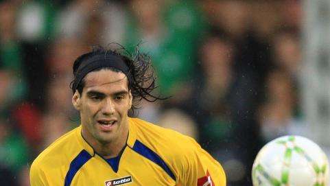 Falcao continúa hospitalizado