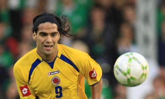 Daily Express: Falcao sustituirá a 'Chicharito' en el Real Madrid