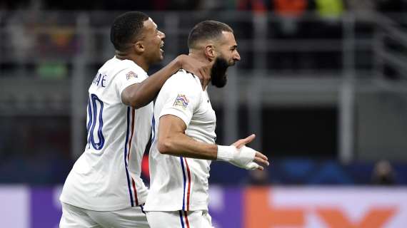 Mbapp&eacute; y Benzema, Francia