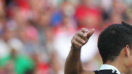 Arbeloa y Varane, titulares ante el Liverpool