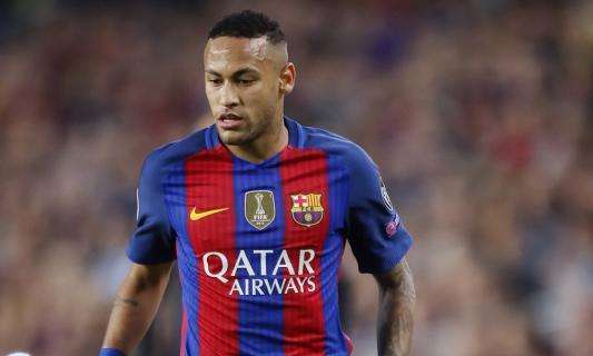 VÍDEO - Neymar se olvida de la derrota del Barça con fiesta y póker