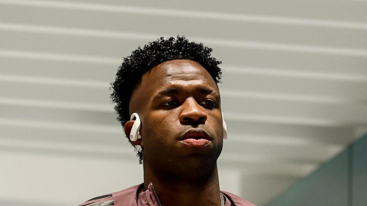 Vinícius, vuelve a estar en el foco: abucheos y pitos tras el cambio