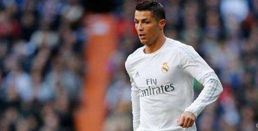 Mundo Deportivo: Cristiano irá al PSG si no sigue en el Madrid