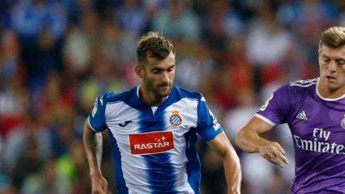 MARCA: Kroos, mediocentro por obligación