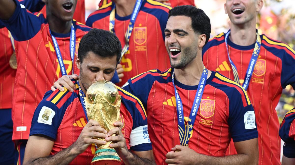 Mercado de fichajes | Florentino entra en razón: por fin quiere fichar a Rodri