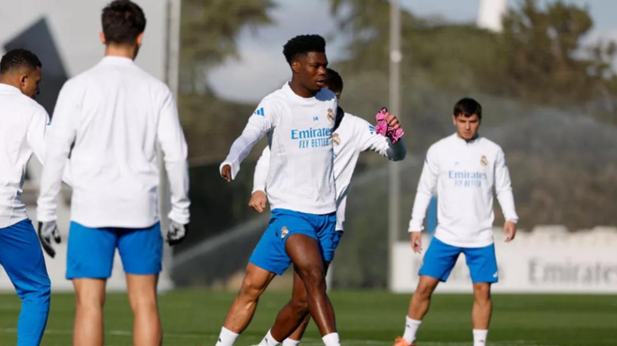 Una novedad y dos bajas para Atenas: la convocatoria del Real Madrid